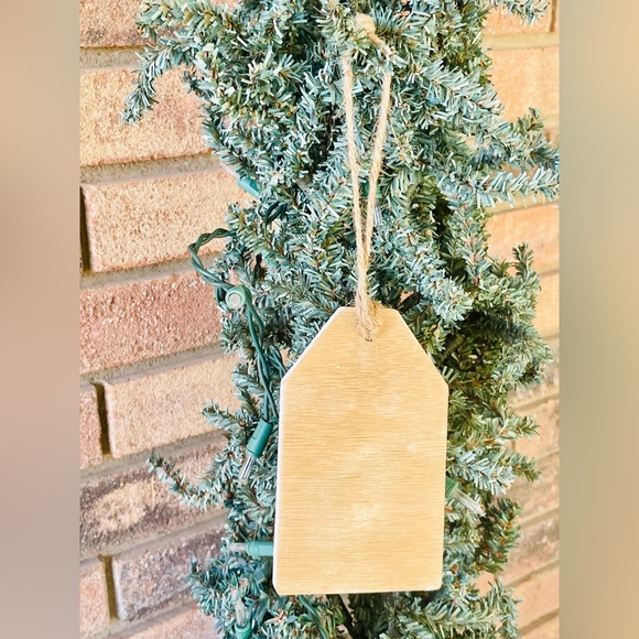 *Farmhouse Milking Cow Wood Tag Ornament - Picture 7 of 14